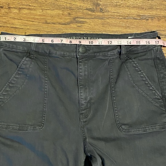 American Eagle Hi-Rise Jegging Crop Gray Denim Size 18 Short - Picture 8 of 10